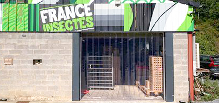 rideau à lanières entrepôt d'insectes 2